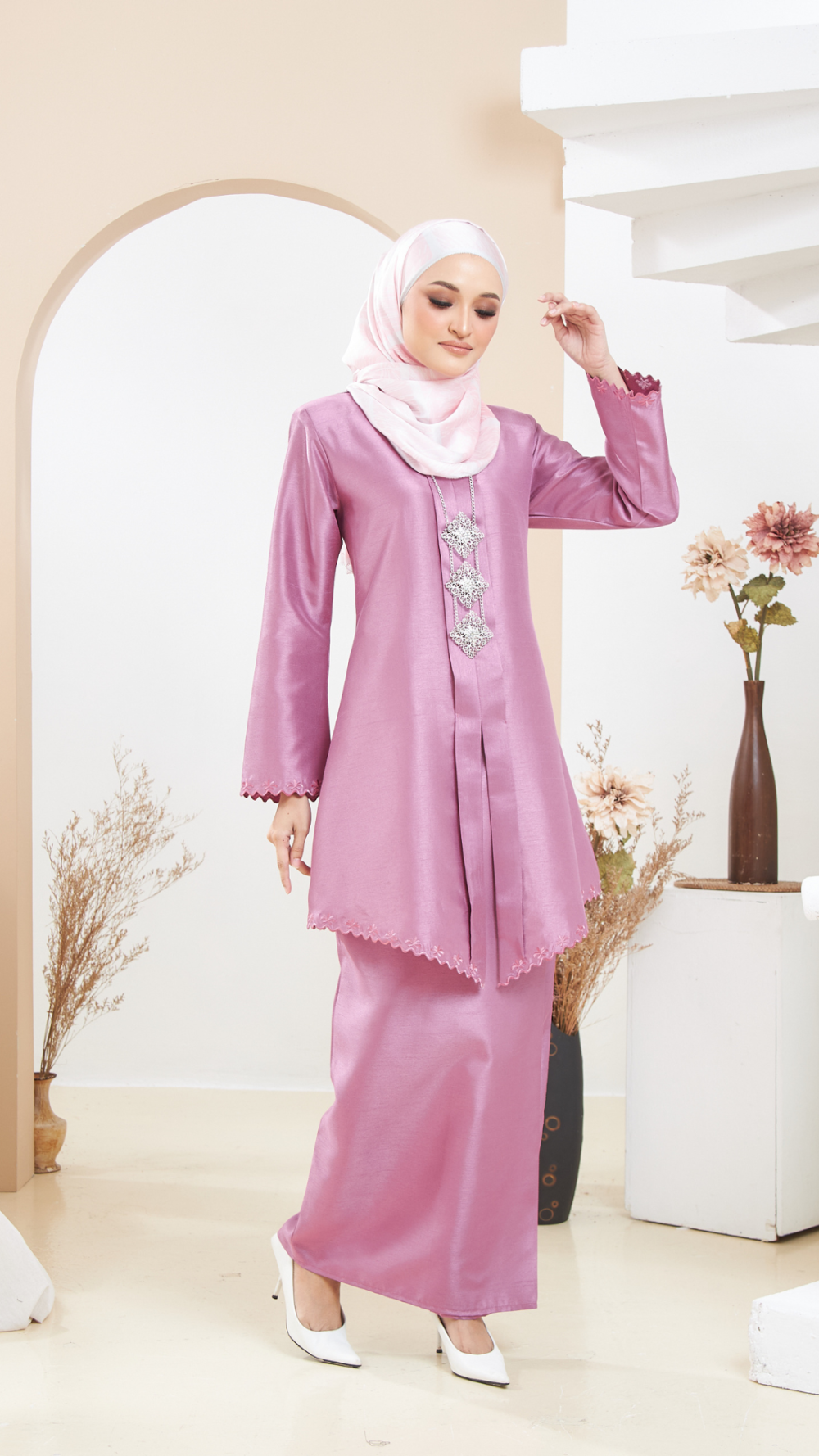 Arabella - Kebaya Sulam - Pink - Image 5