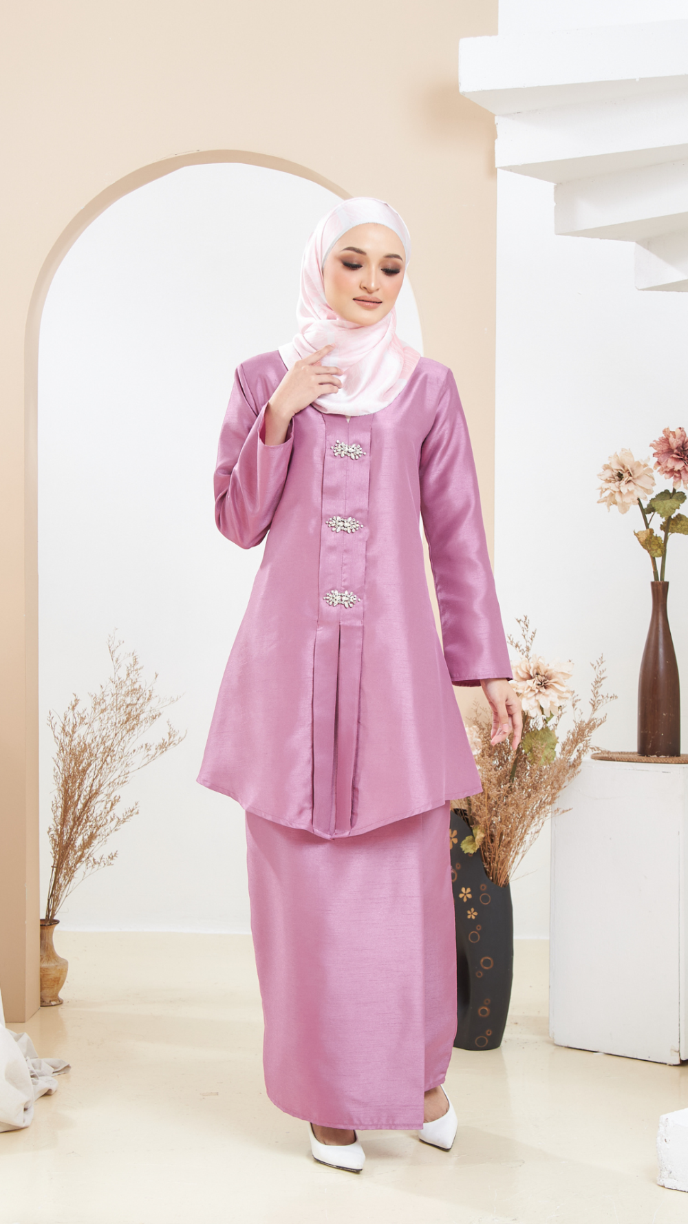 Arabella - Kebaya Manik - Pink - Image 3