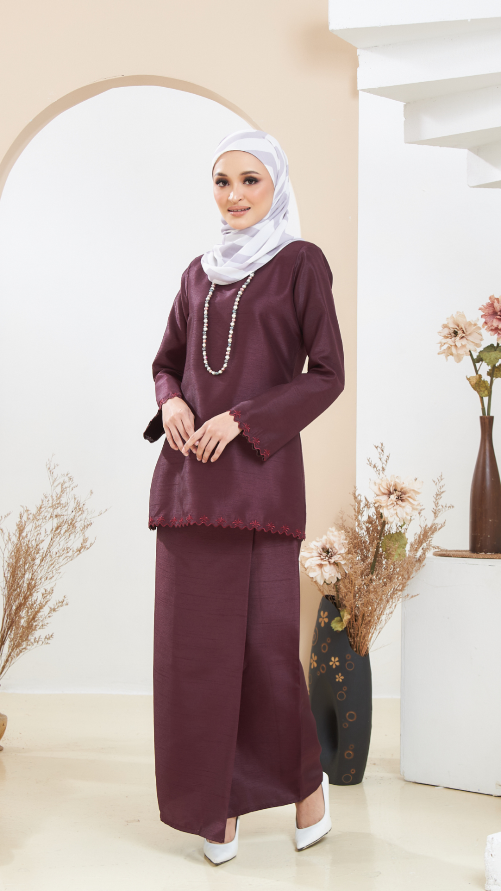 Arabella - Kurung Moden Sulam - Dark Purple - Image 4