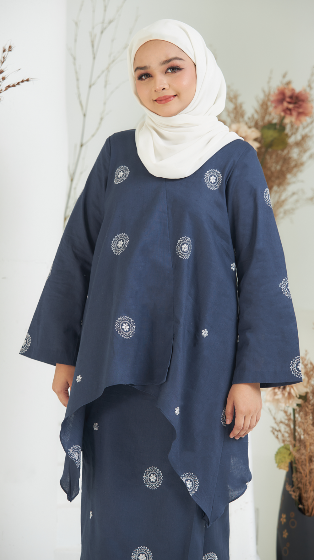 Brianna - Kurung Moden Kaftan - Dark Blue - Image 5