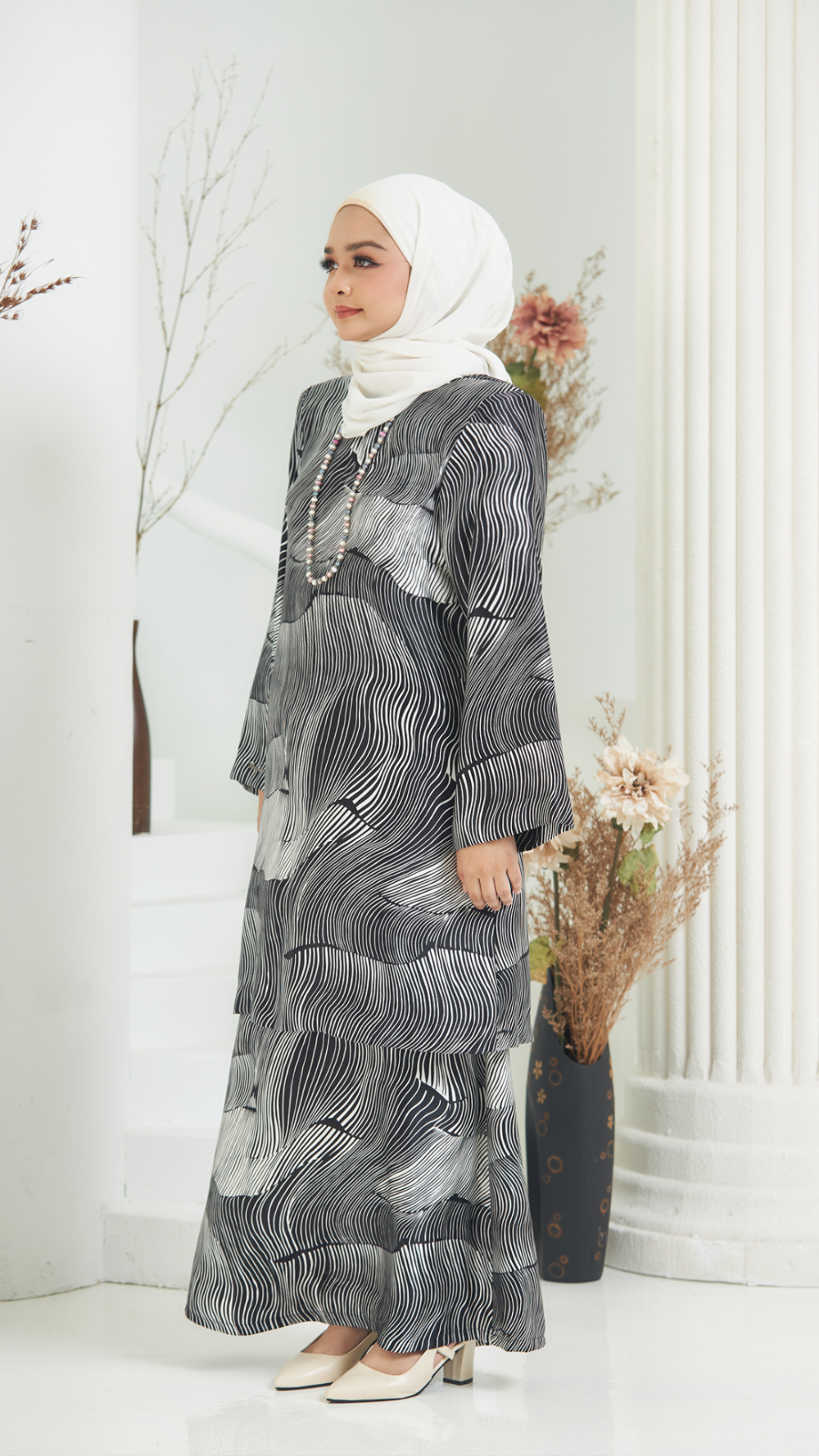 Molly - Kurung Moden Labuh - Black White - Image 3