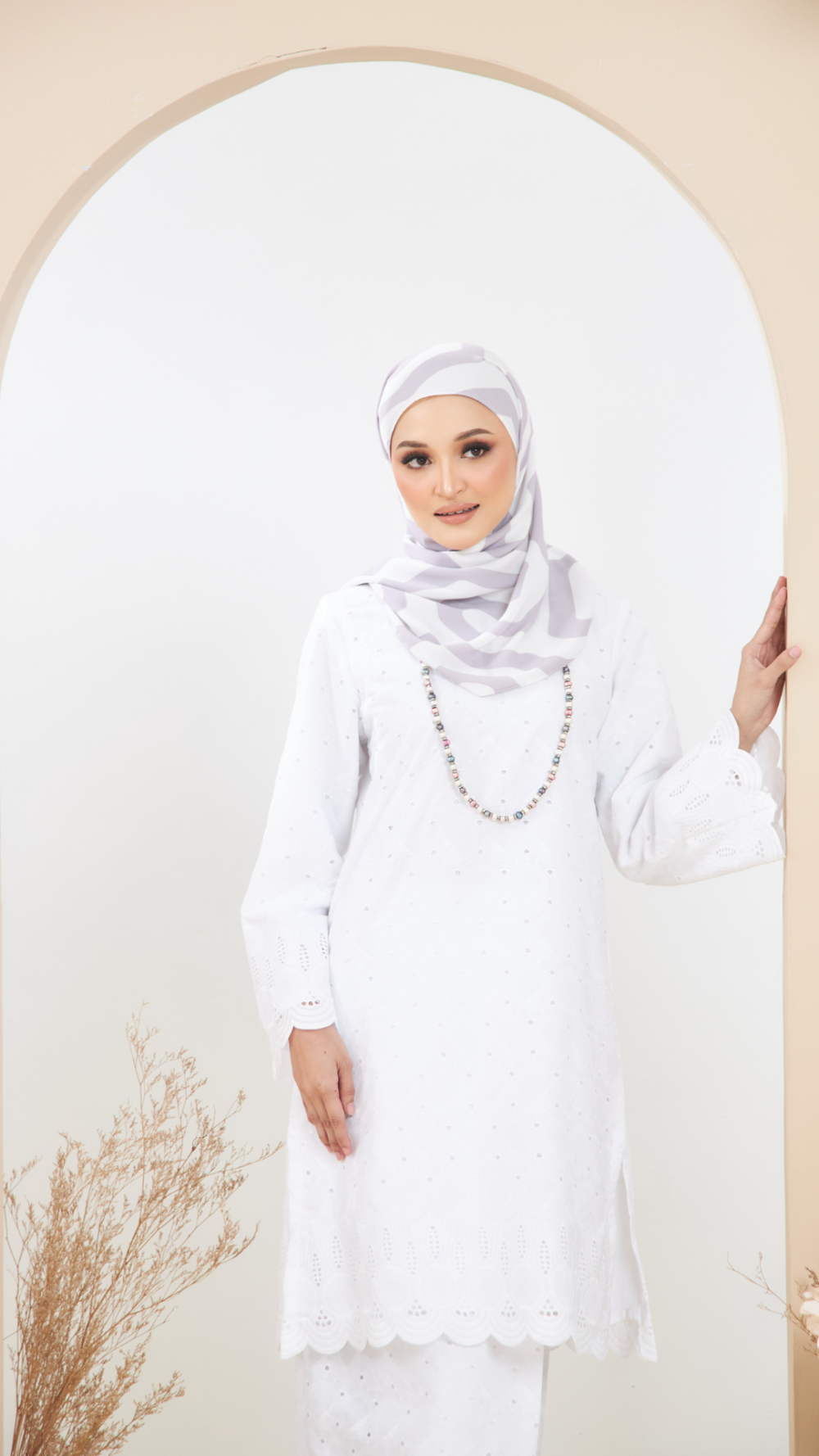 Delia - Kurung Moden - White - Image 4