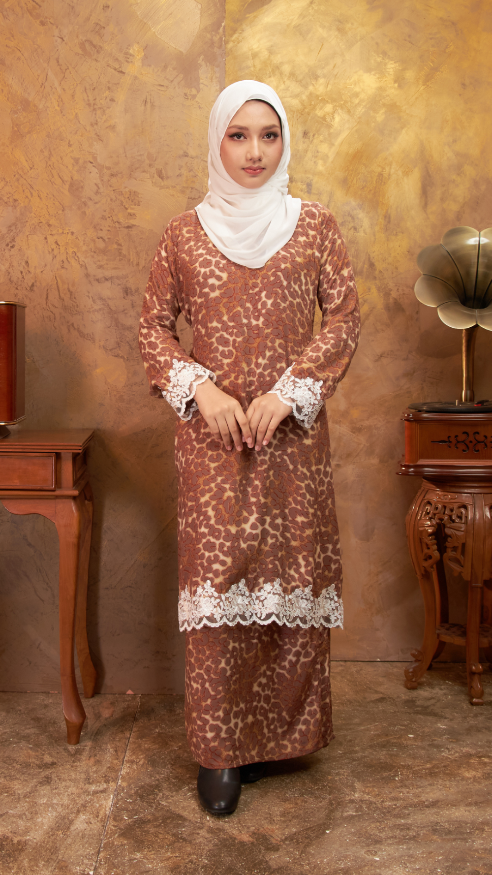 Alunan - Kurung Pesak Labuh - Orange