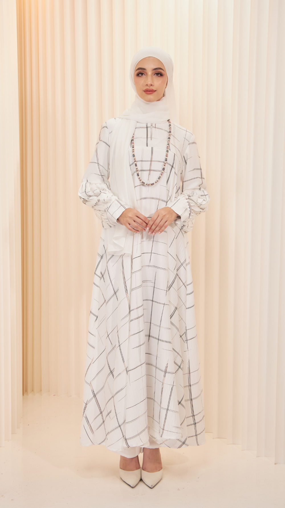Arina- Jubah - White