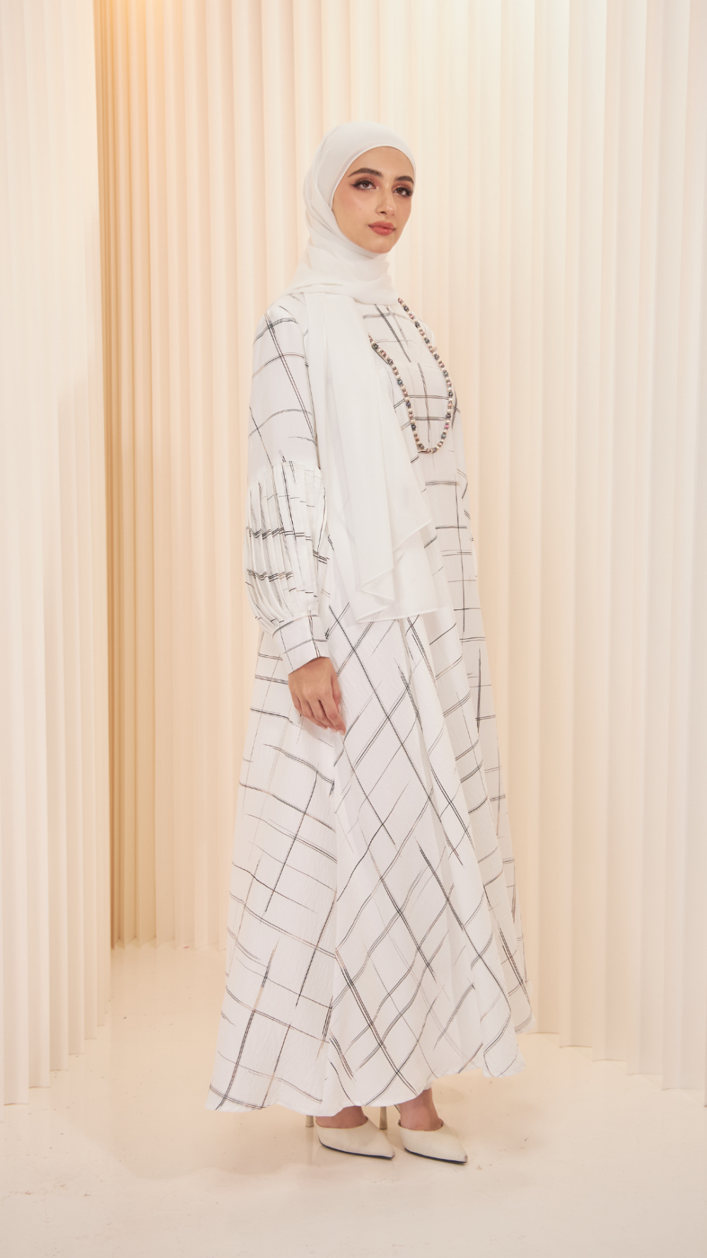 Arina- Jubah - White - Image 4