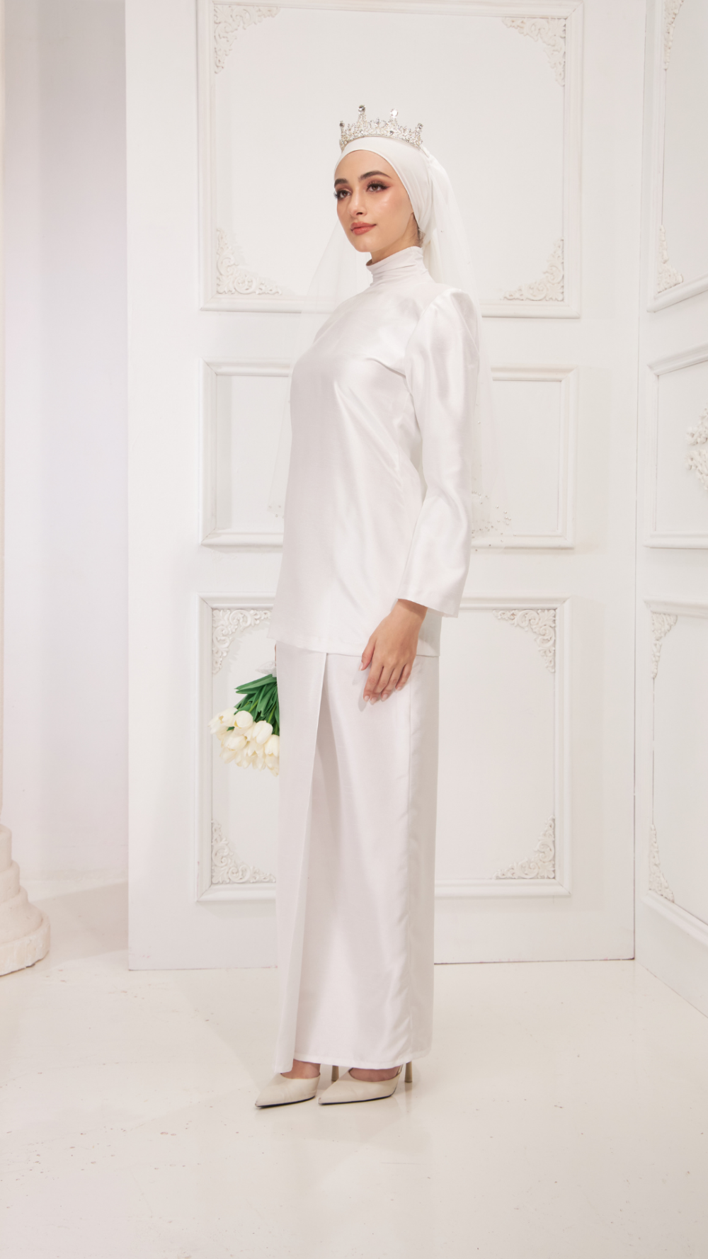 Kesuma - Kurung Moden Pendek - White (Pre-Order) - Image 4