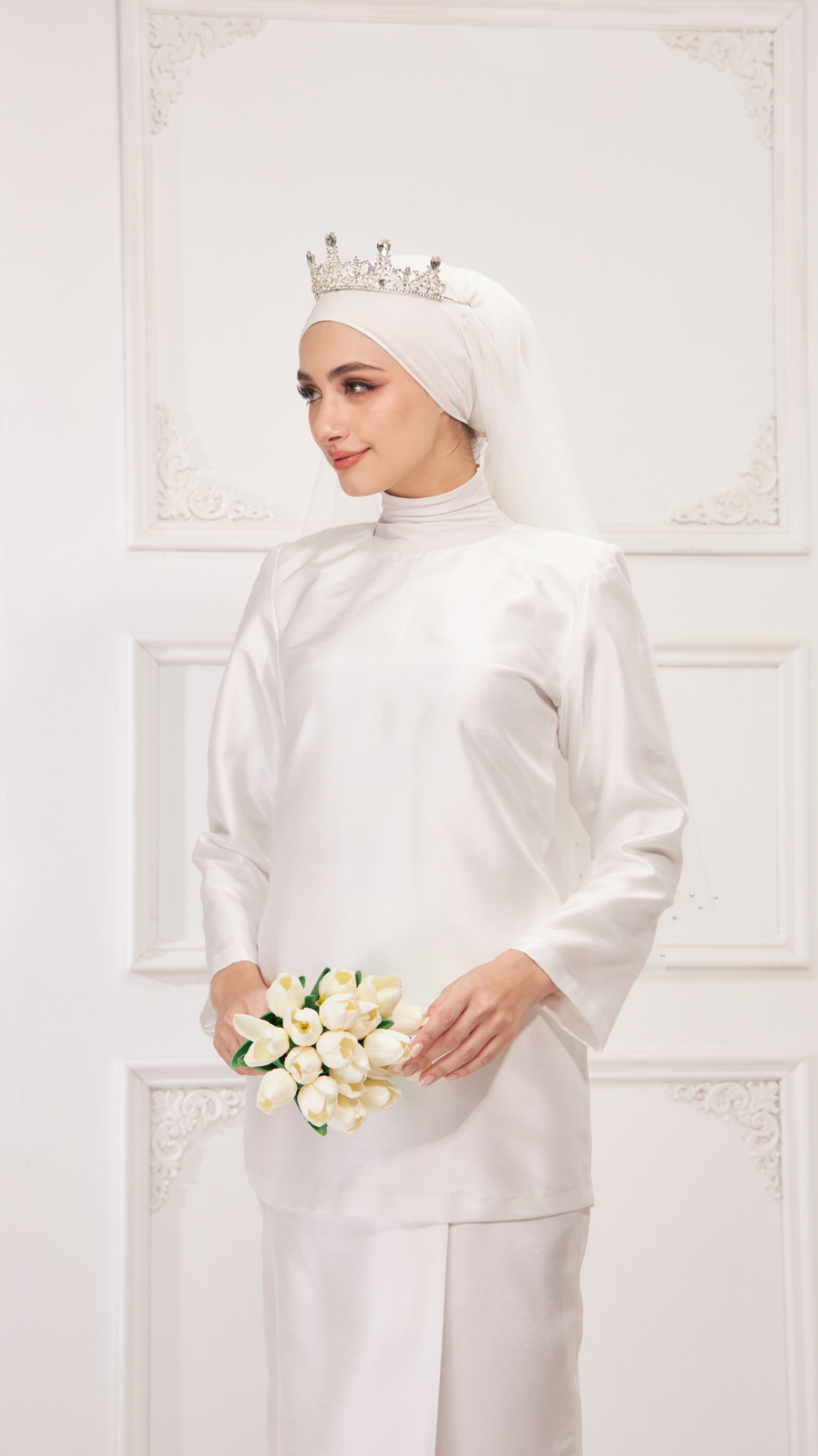 Kesuma - Kurung Moden Pendek - White (Pre-Order) - Image 8
