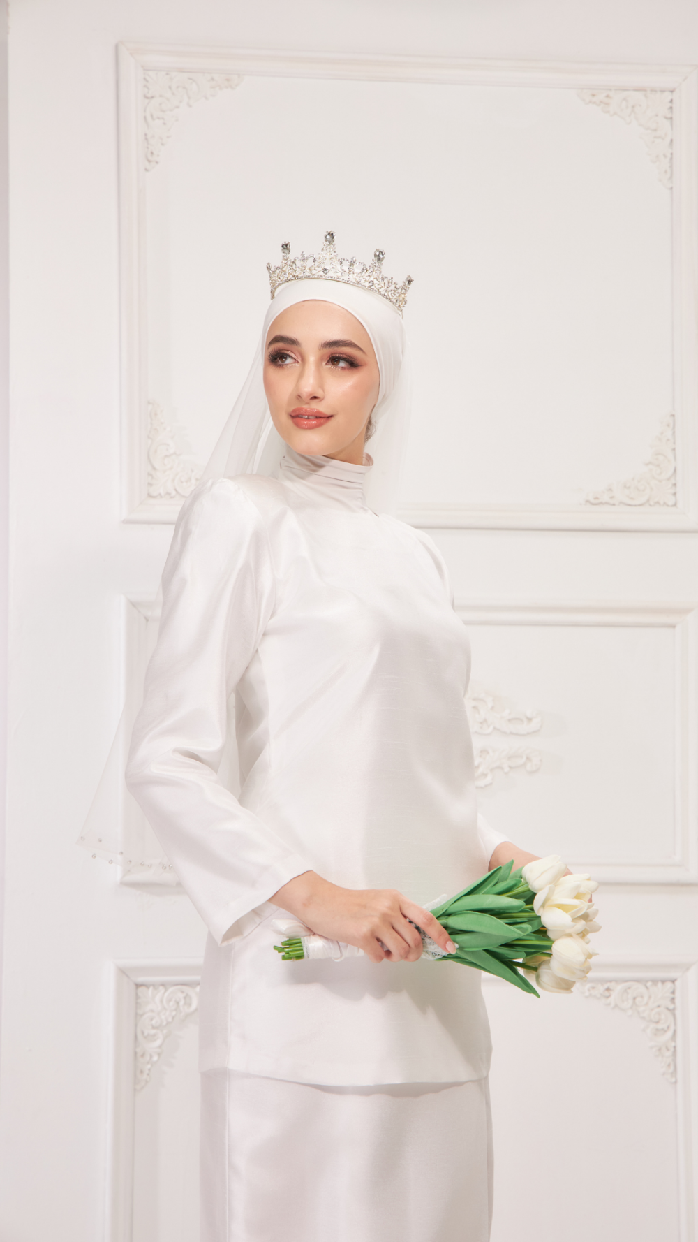 Kesuma - Kurung Moden Pendek - White (Pre-Order) - Image 9