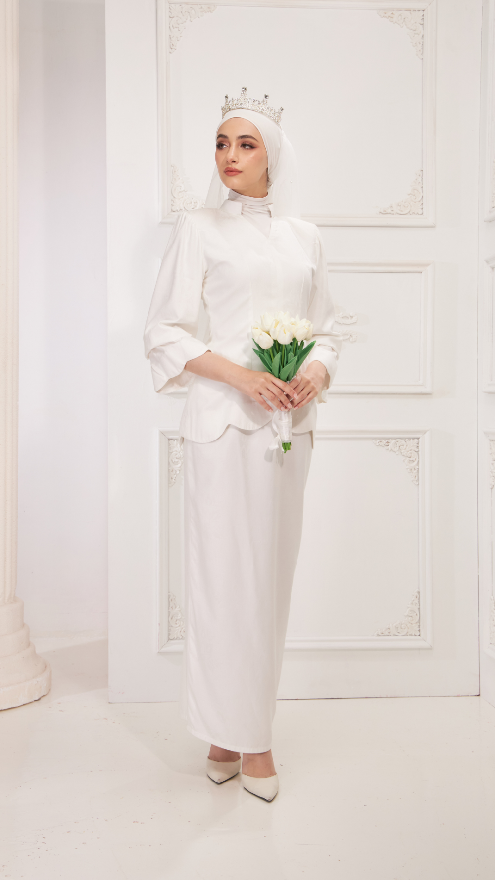 Suri - Kurung Moden - White (Pre-Order) - Image 5