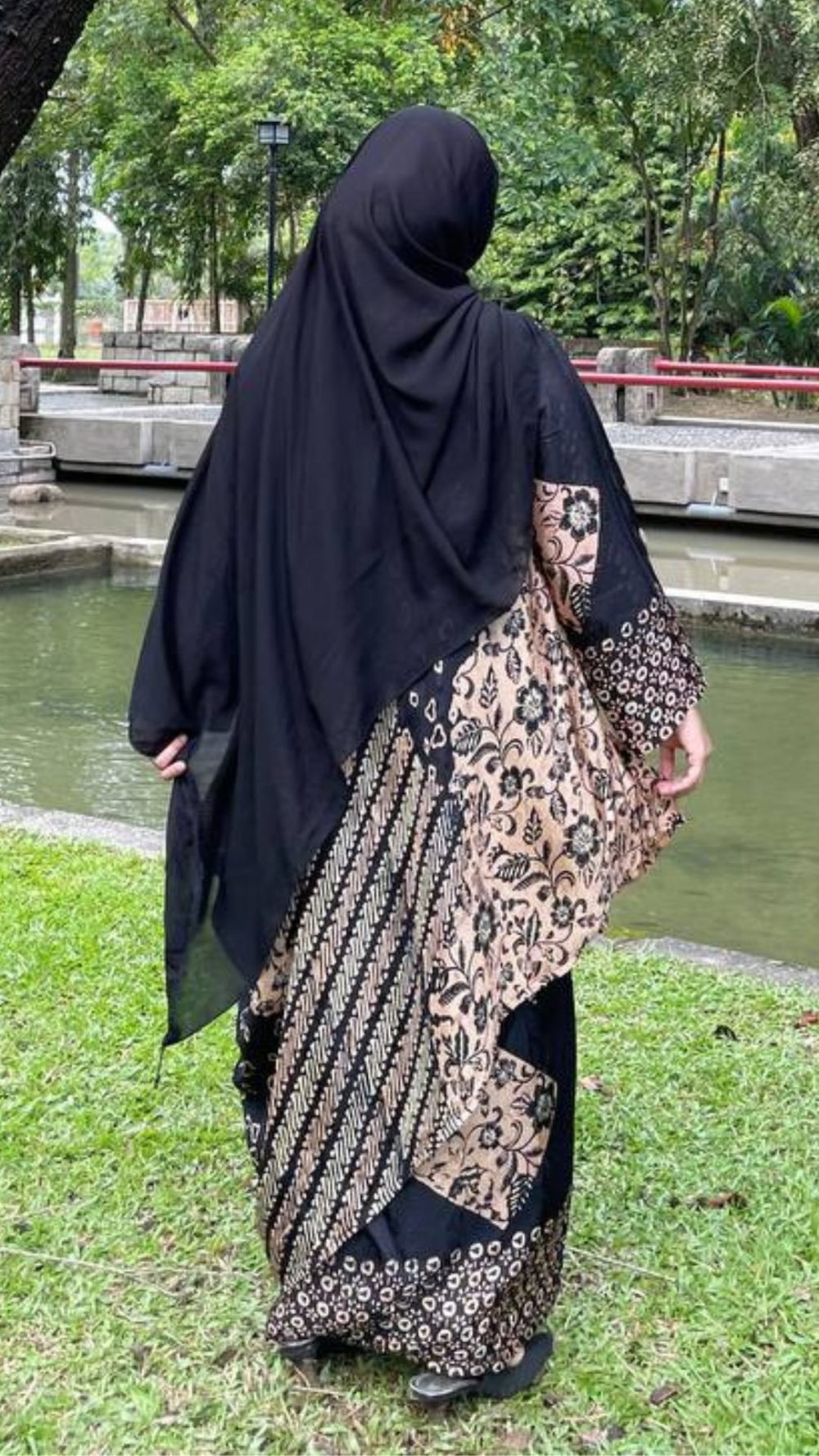 Mentari - Kurung Moden Labuh - Black - Image 3