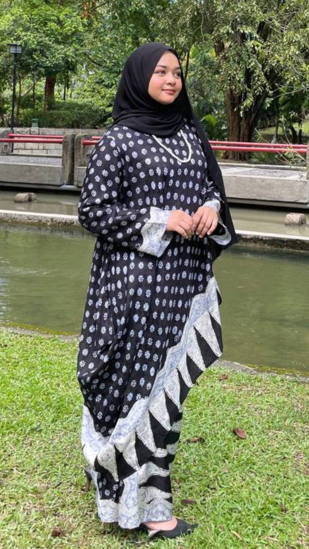 Widuri - Kurung Moden Labuh - Dark Blue - Image 2