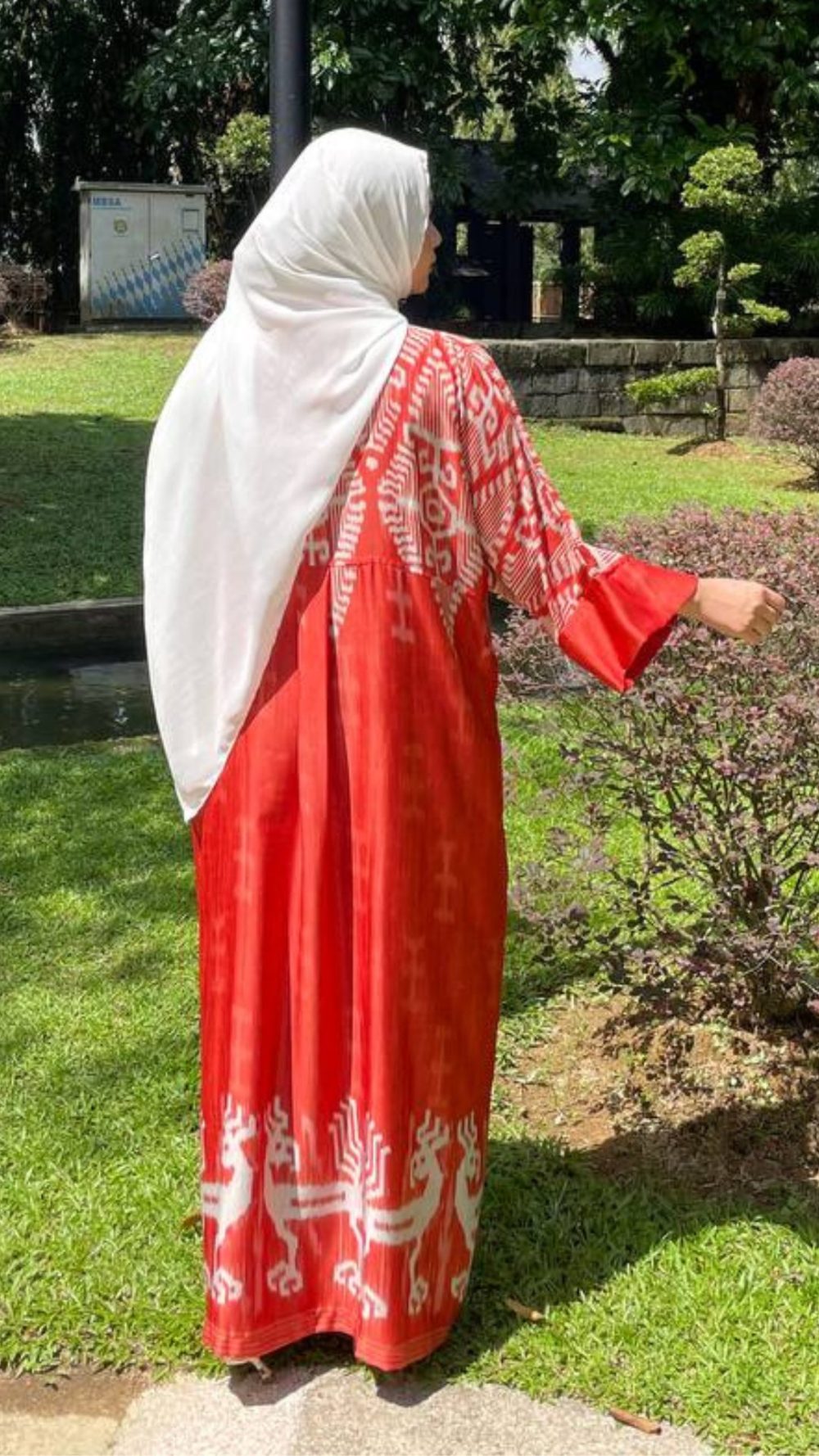 Tiara -Jubah Kaftan - Orange - Image 3