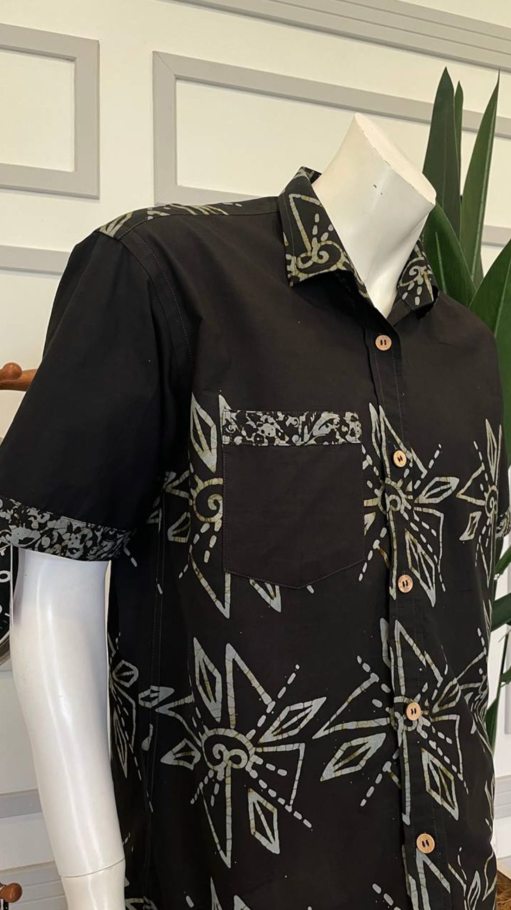 Kemeja Lelaki - Black - Image 4