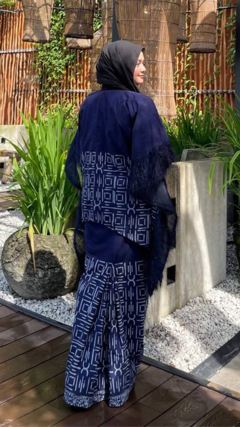 Melur - Kurung Kaftan - Dark Blue - Image 3