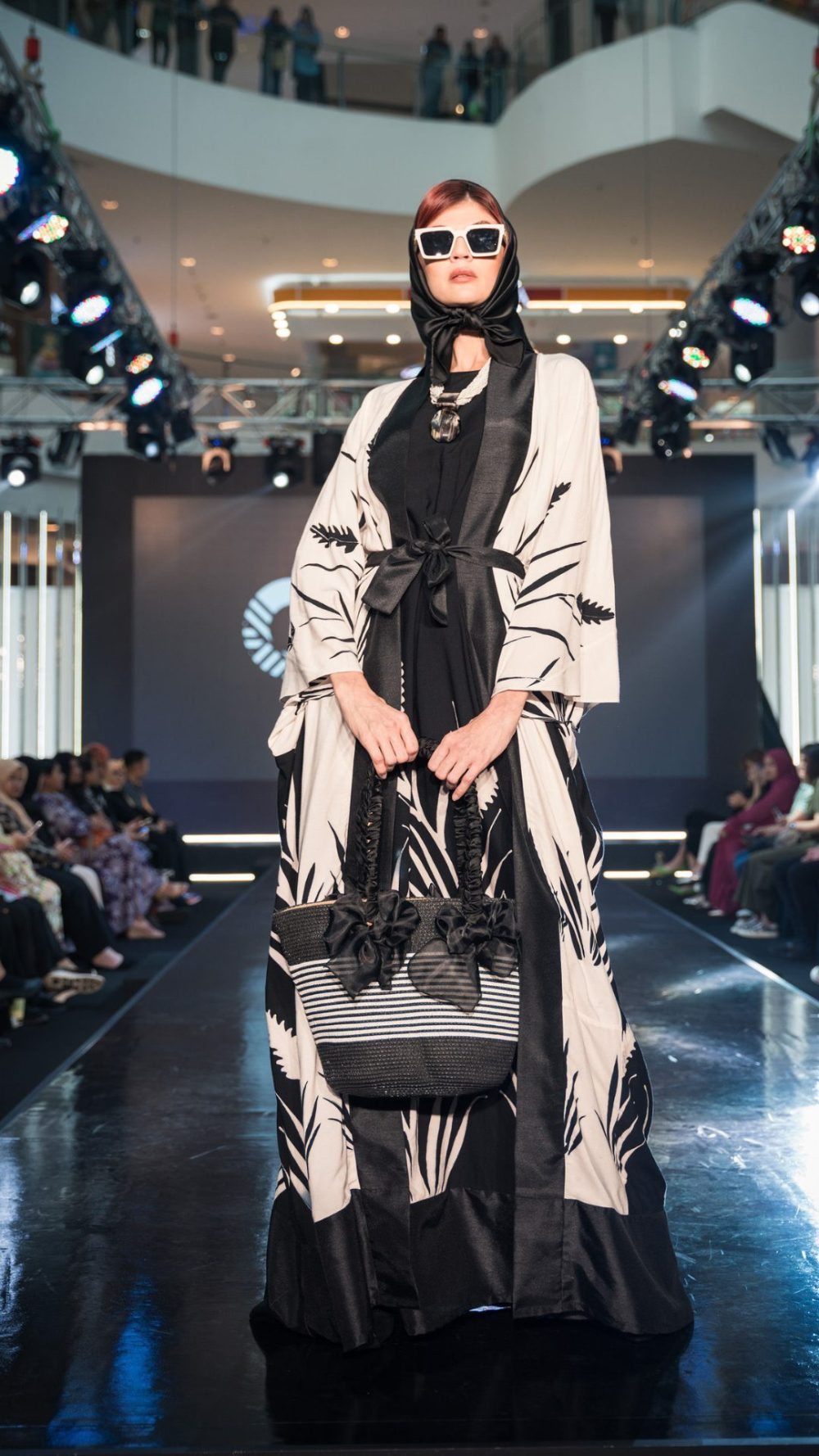 Purnama - Casual Set -  Dress & Cardigan - Black & White - Image 2