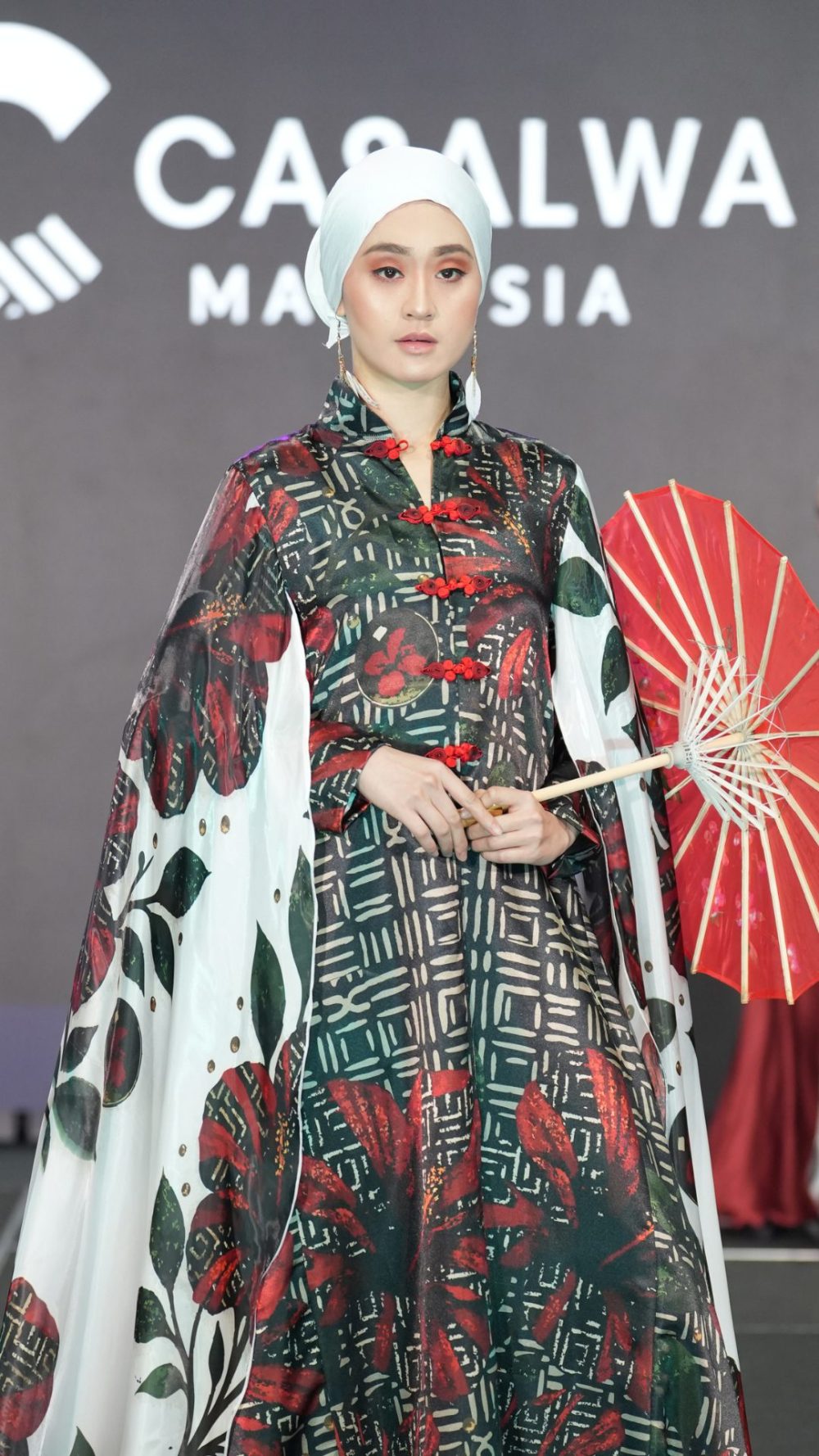 Pesona Jade - Cheongsam Dress - Red Black - Image 4