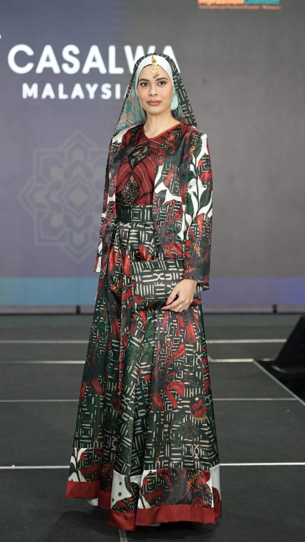 Lagenda Nilam - Top, Cardigan & Skirt - Red Black - Image 2